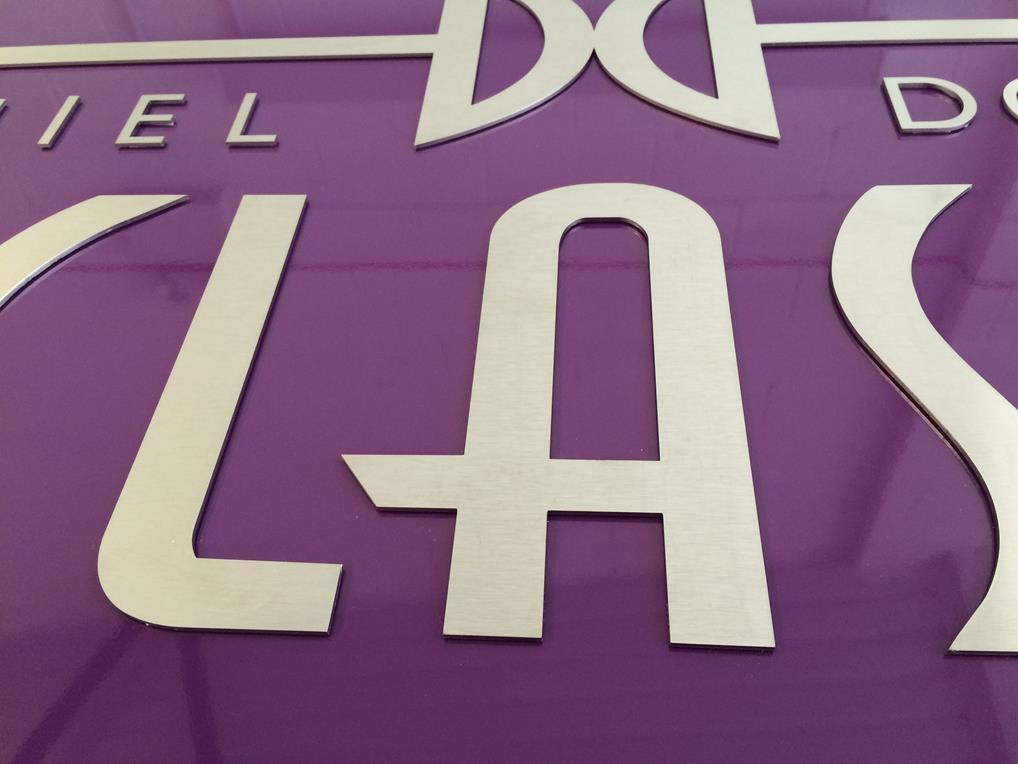 Flat Cut Letters